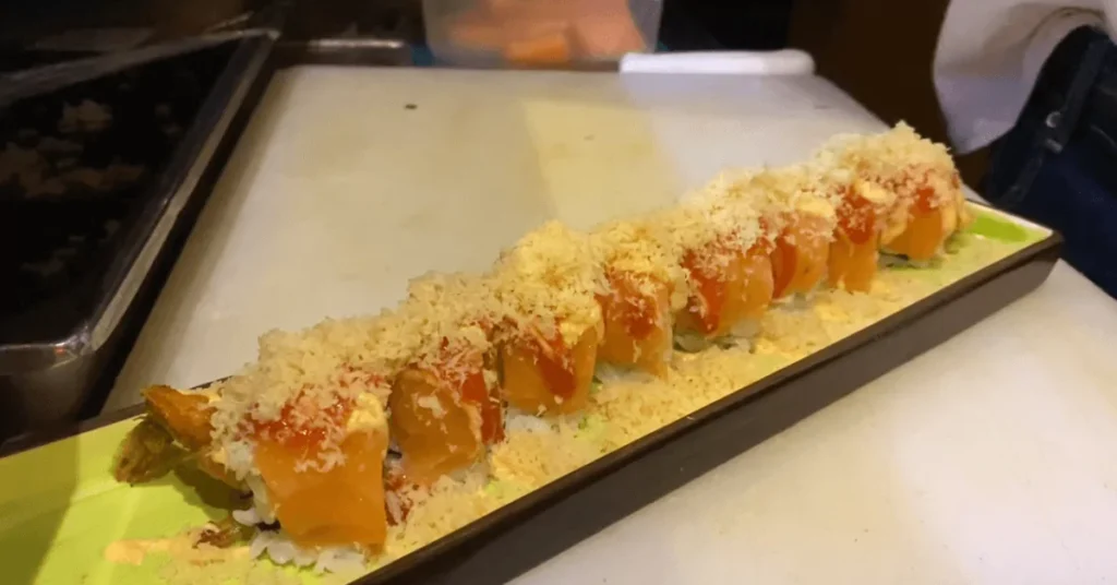 Super Salmon Crunch Roll Recipe – Crunchy Sushi Delight You’ll Love! - 2025 7 Super Salmon Crunch Roll Recipe 3